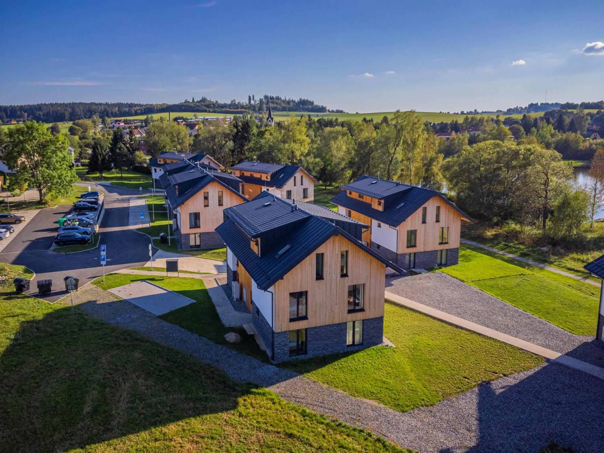 Apartman Cerna V Posumavi Luaran gambar