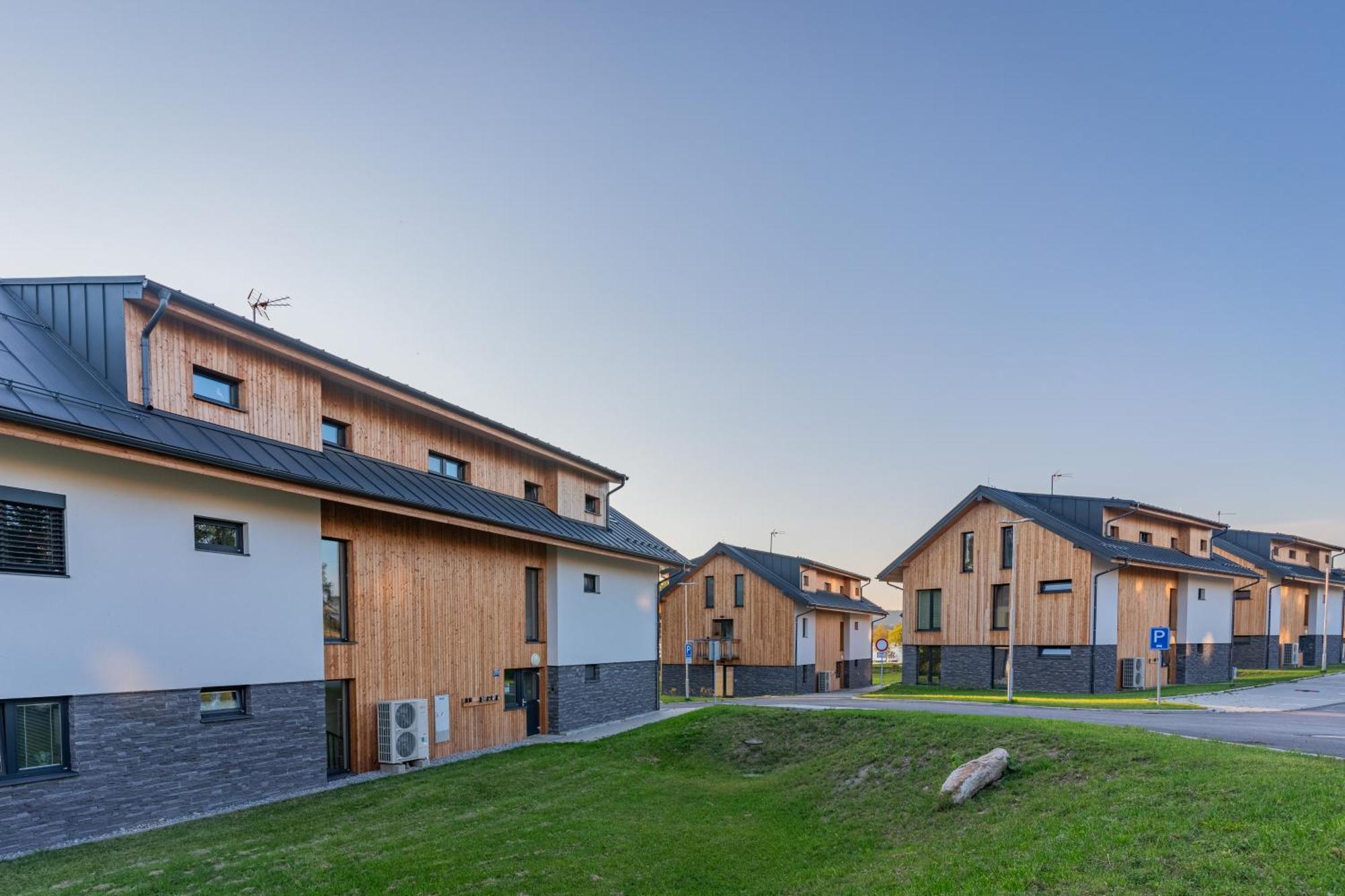 Apartman Cerna V Posumavi Luaran gambar