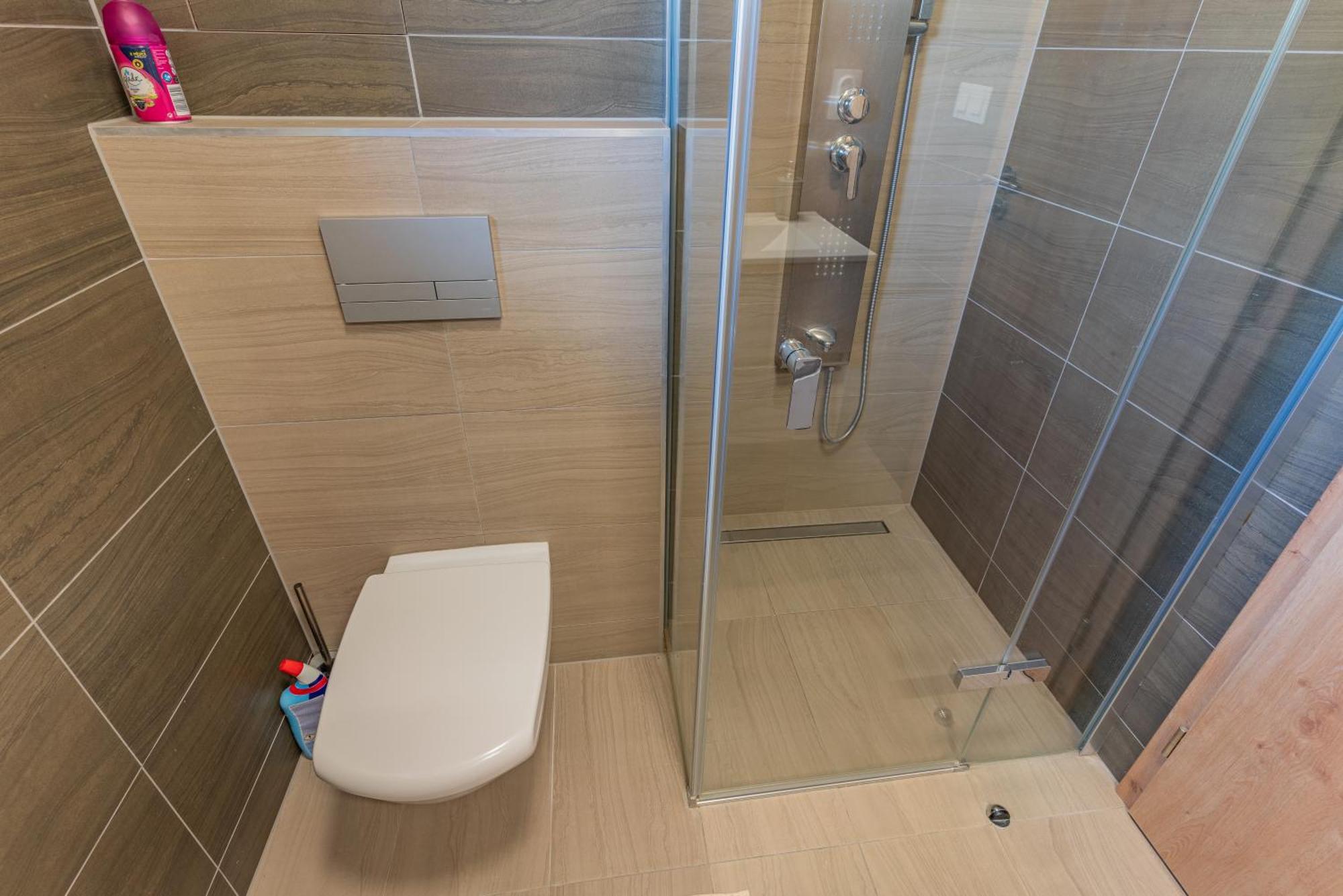 Apartman Cerna V Posumavi Luaran gambar