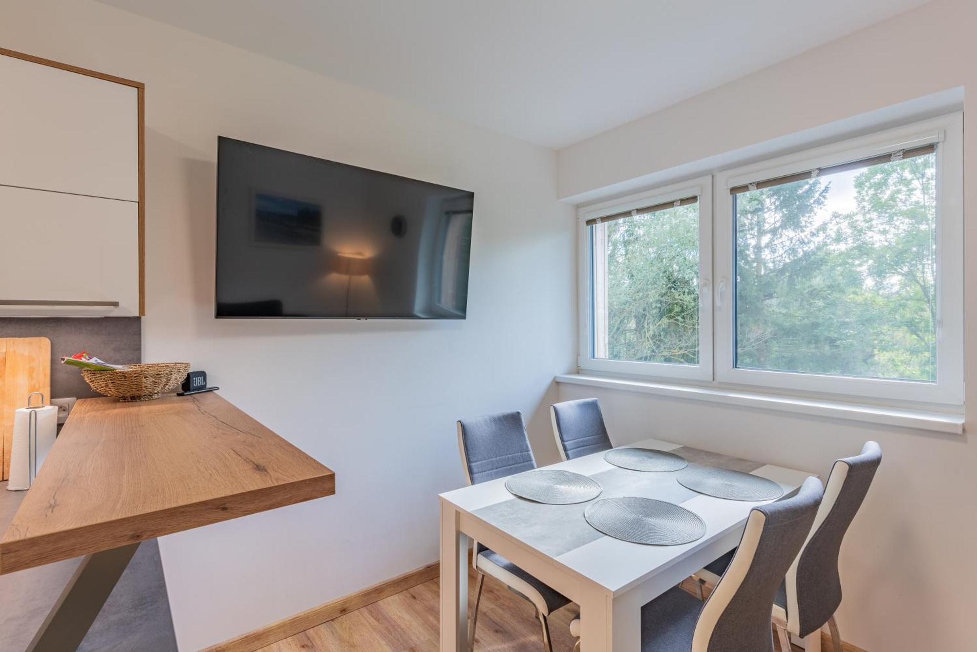 Apartman Cerna V Posumavi Luaran gambar